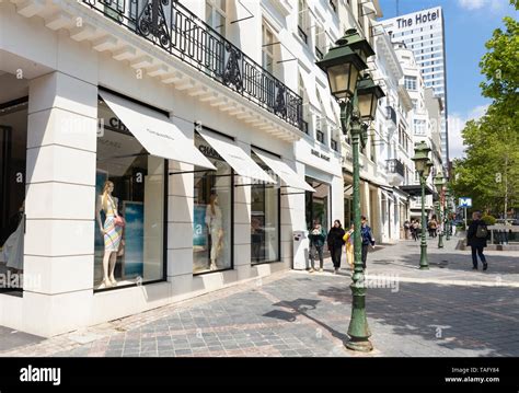 chanel shop brussels.